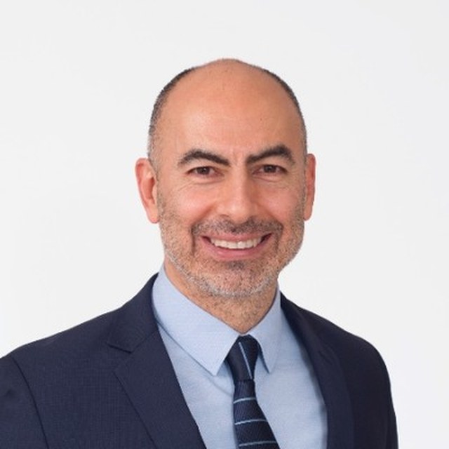 Dr. Ümit Dereli
